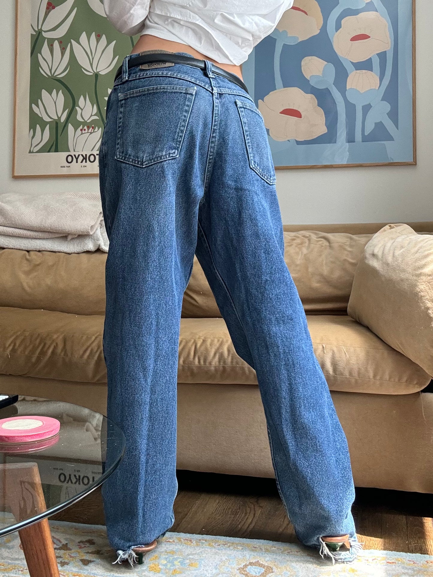 Vintage Levi's 33 x 32 RELAXED FIT